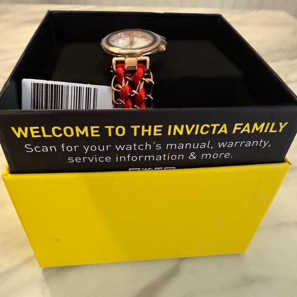 NWT Invicta Montres Prestige Women's Watch - Picture 2 of 8